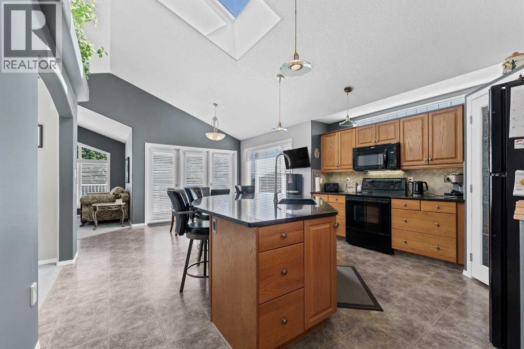 6 Cottonwood Court SW - Image 6