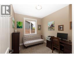 220 Michigan Pl, Campbell River, BC V9H0C7 Photo 27