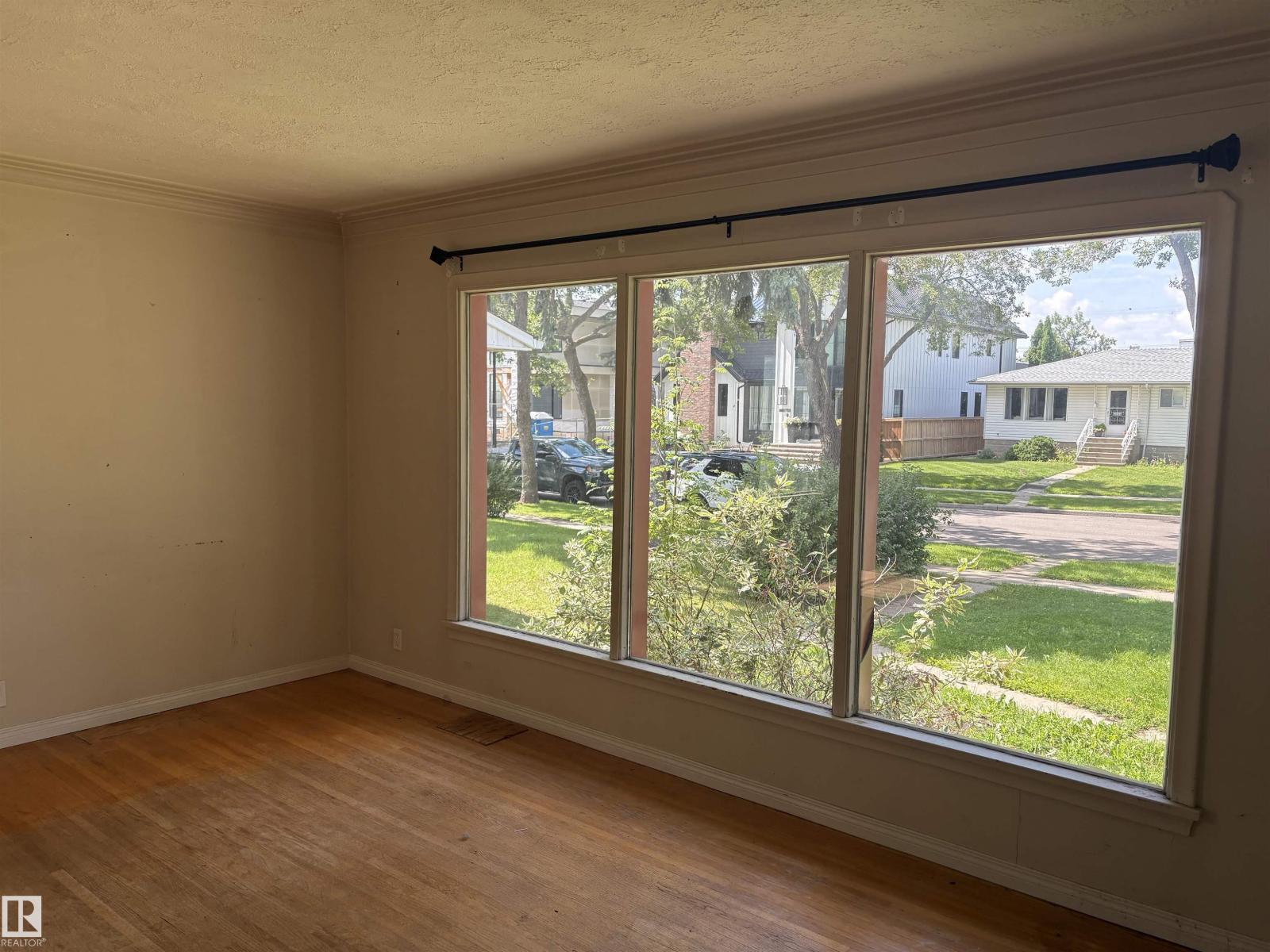 10845 140 ST NW - Image 9