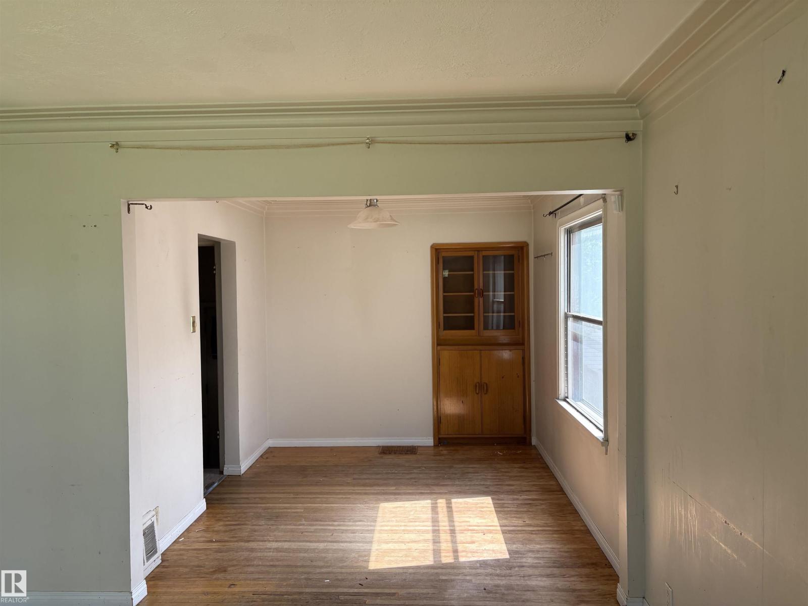 10845 140 ST NW - Image 7