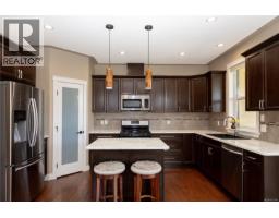 220 Michigan Pl, Campbell River, BC V9H0C7 Photo 18