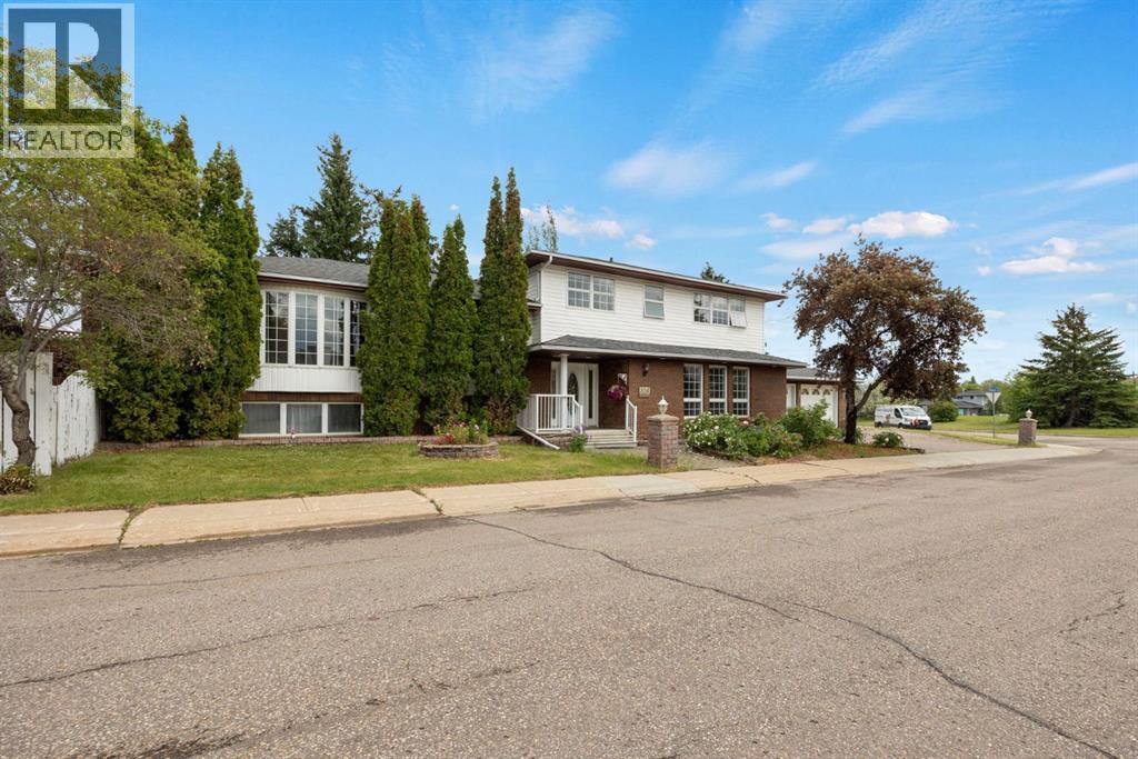 104 Dundas Road