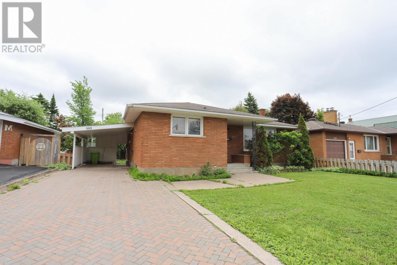 489 McNabb ST, Sault Ste Marie — photo 3