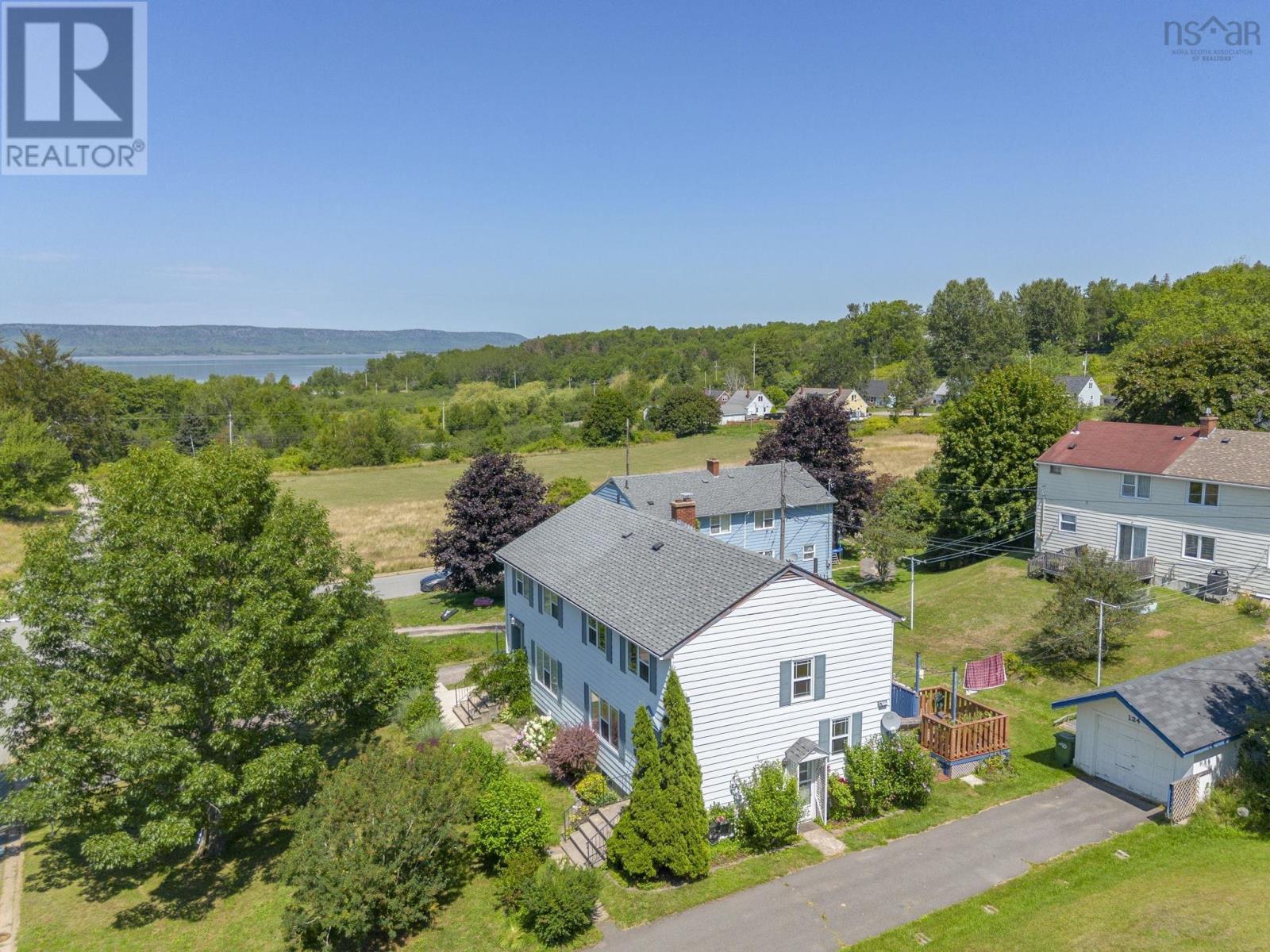 122 Cote Des Neiges Road - 24