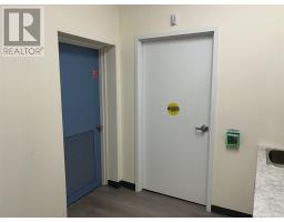 553 Queen St # Main Floor, Sault Ste  Marie, ON P6A2A3 Photo 10