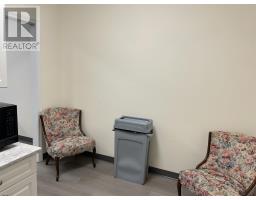 553 Queen St # Main Floor, Sault Ste  Marie, ON P6A2A3 Photo 9