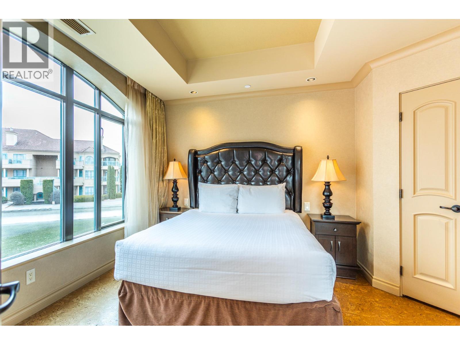 350 L12 1288 Water Street North, Kelowna