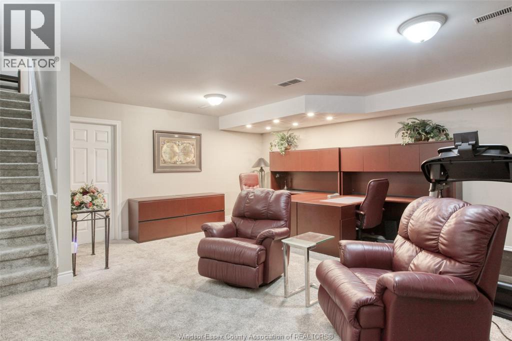 395 TUSCANY - Image 33