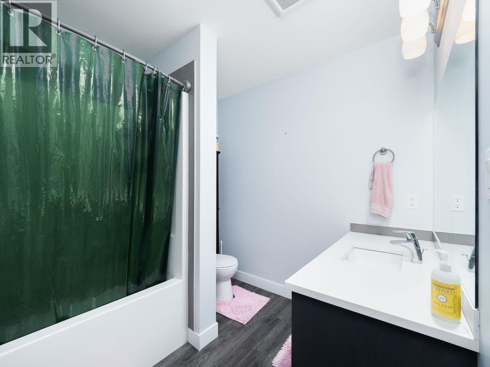 #803 6798 WESTGATE AVENUE - 17
