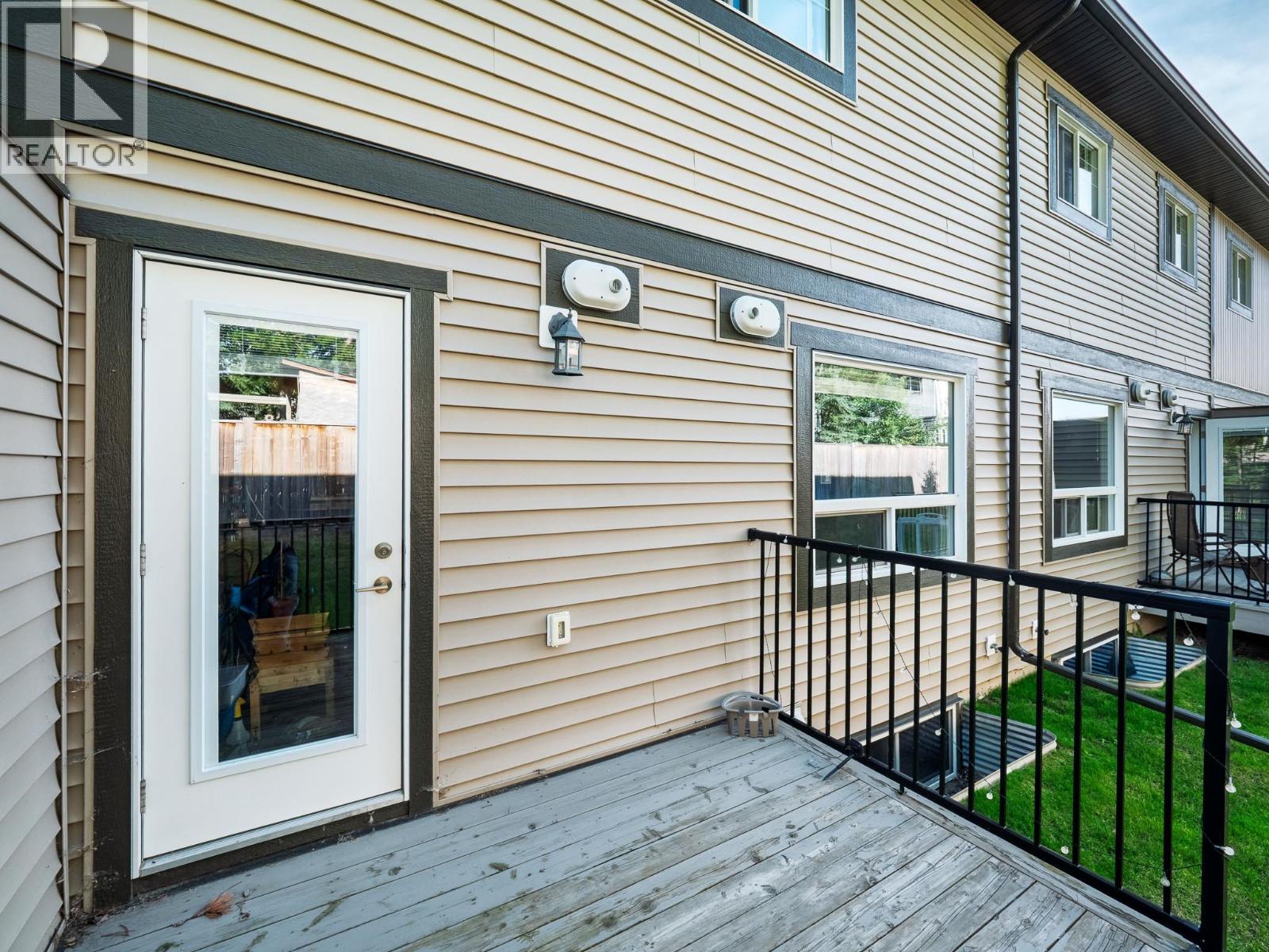 #803 6798 WESTGATE AVENUE - 23