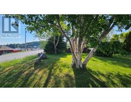 114 Front Road thumbnail 6