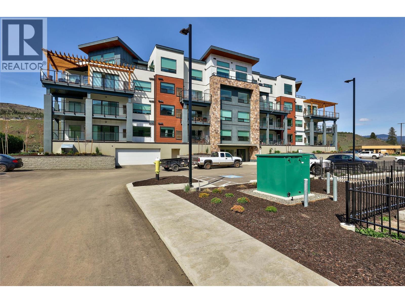 #306 651 Dunes Drive - 21