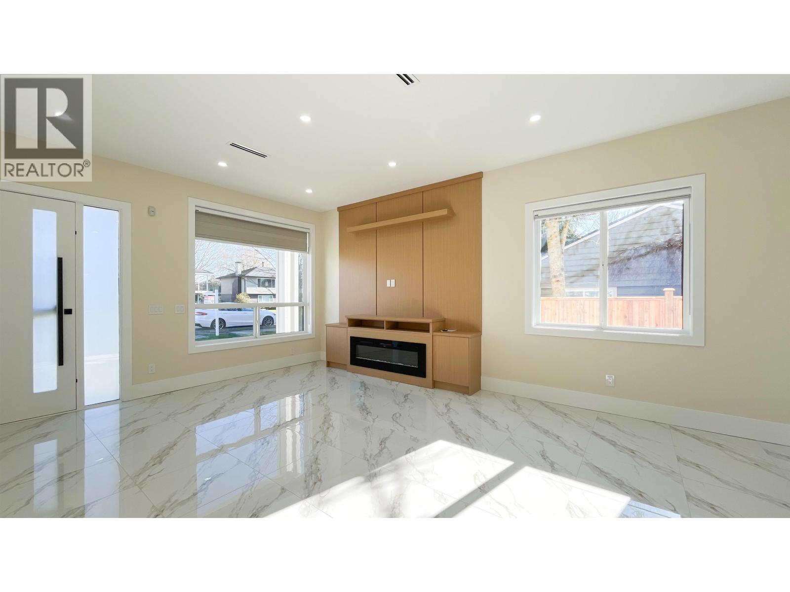 4 Bed, 4 Bath House for Sale in Ladner – 5169 57 STREET, Ladner – MLS# R3154142 - Image 12