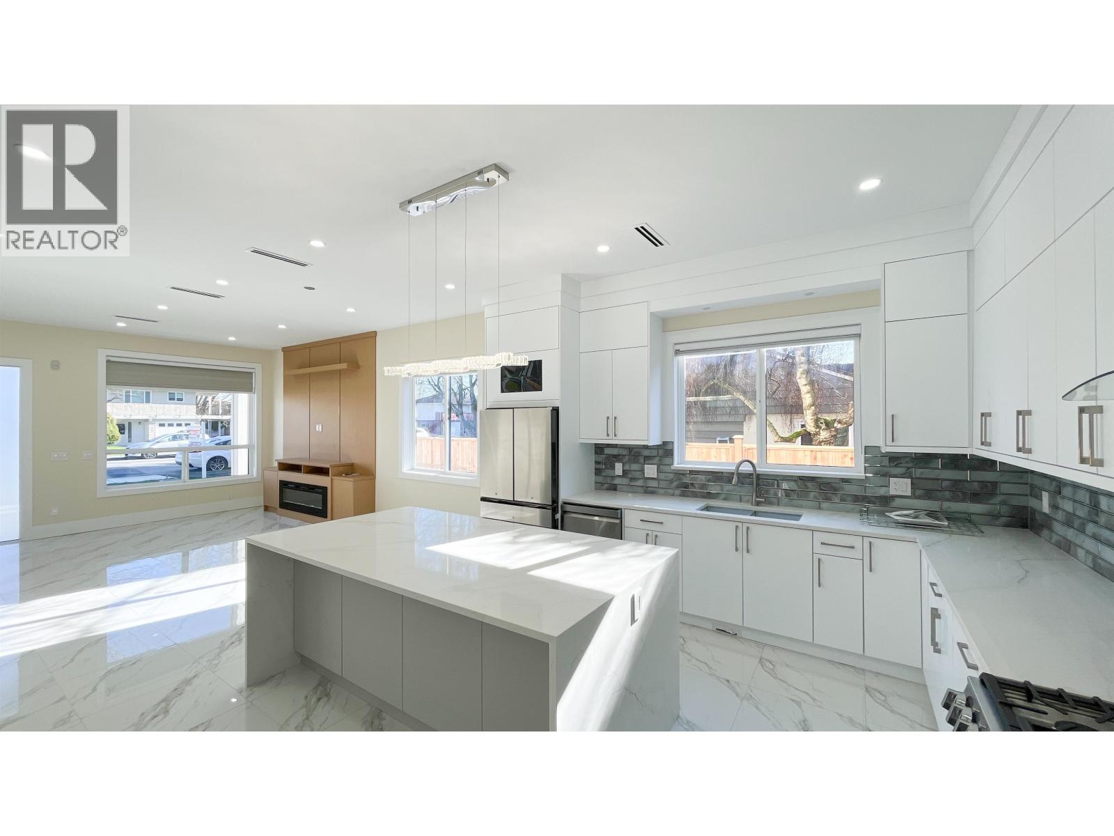 4 Bed, 4 Bath House for Sale in Ladner – 5169 57 STREET, Ladner – MLS# R3154142 - Image 18