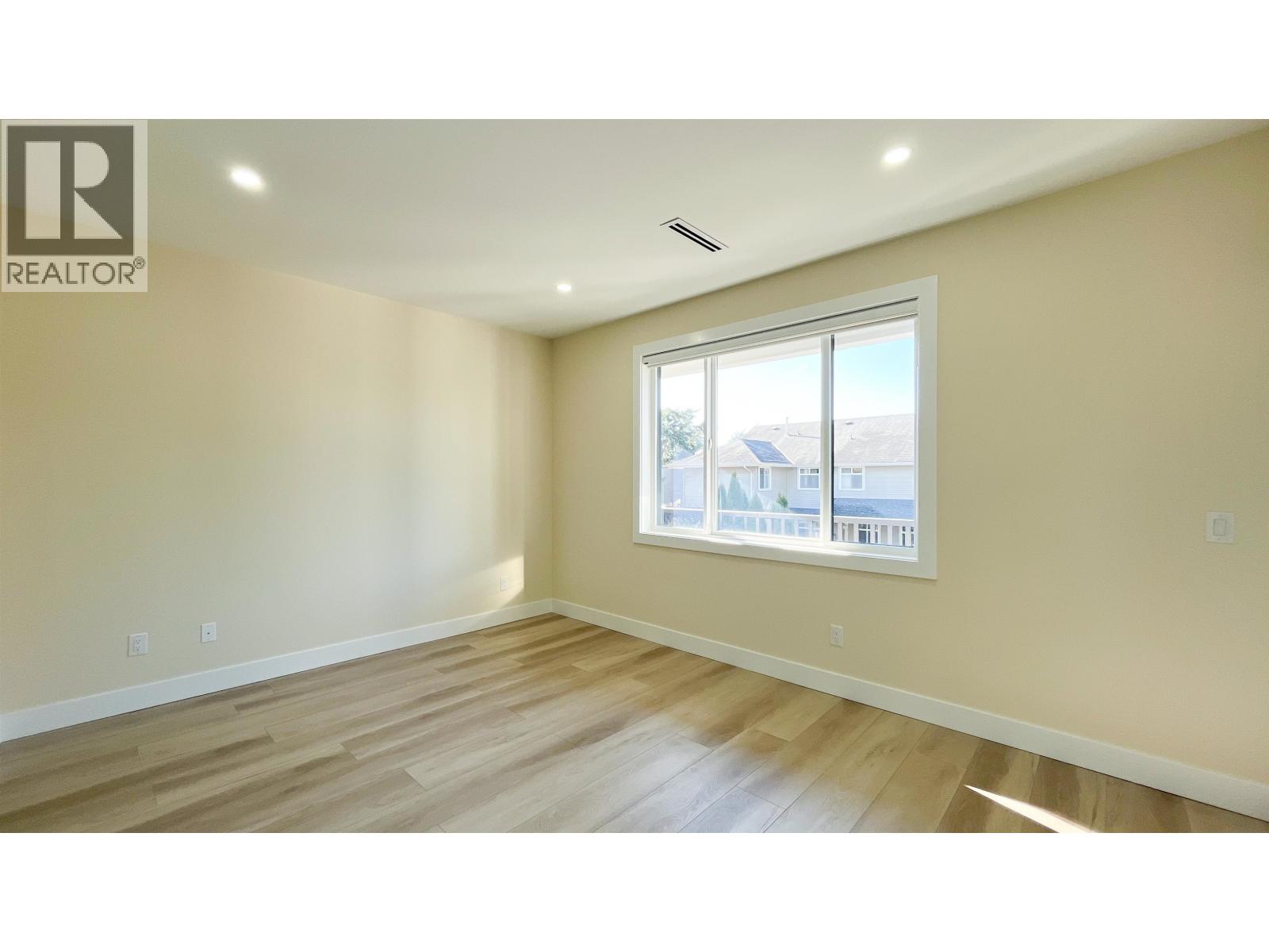 4 Bed, 4 Bath House for Sale in Ladner – 5169 57 STREET, Ladner – MLS# R3154142 - Image 31