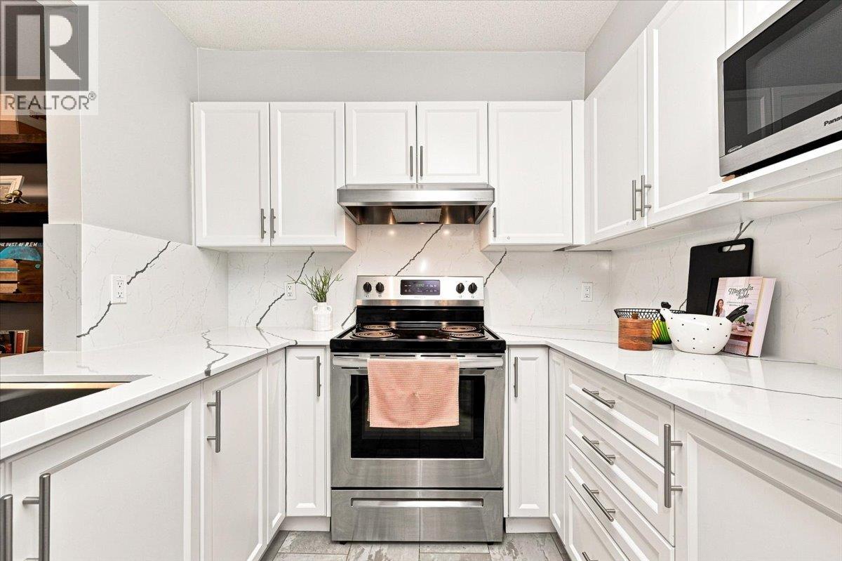 3 Bed, 3 Bath House for Sale in Vancouver – 56 3436 TERRA VITA PLACE, Vancouver – MLS# R3154144 - Image 13