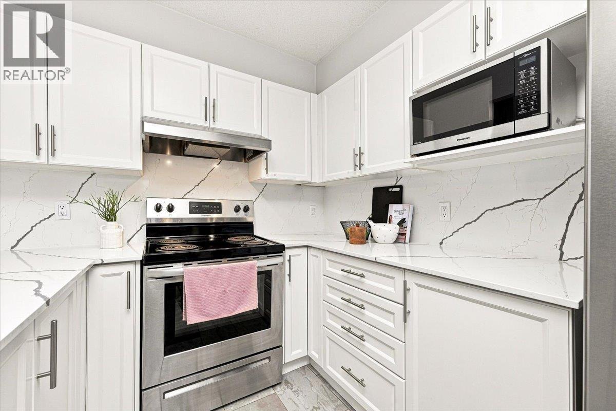 3 Bed, 3 Bath House for Sale in Vancouver – 56 3436 TERRA VITA PLACE, Vancouver – MLS# R3154144 - Image 14