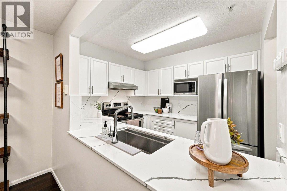 3 Bed, 3 Bath House for Sale in Vancouver – 56 3436 TERRA VITA PLACE, Vancouver – MLS# R3154144 - Image 16