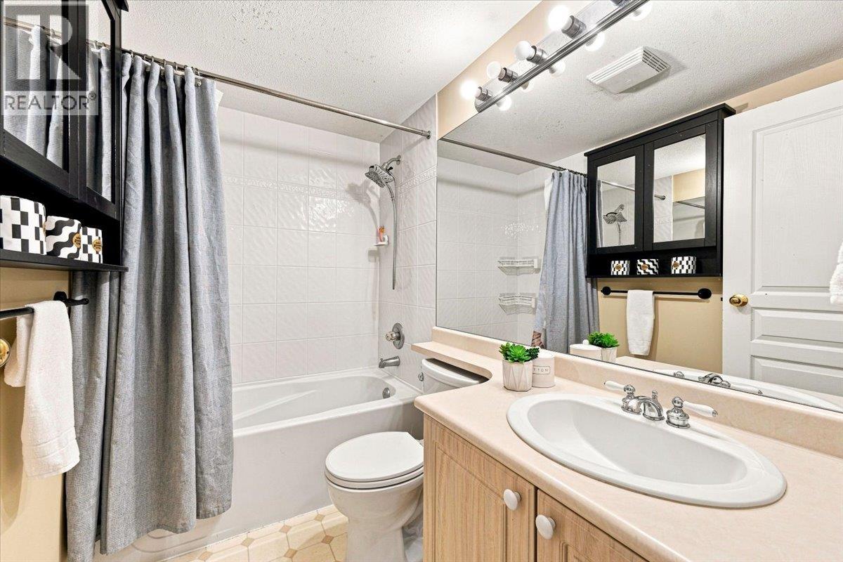 3 Bed, 3 Bath House for Sale in Vancouver – 56 3436 TERRA VITA PLACE, Vancouver – MLS# R3154144 - Image 23