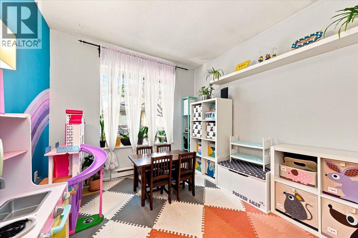 3 Bed, 3 Bath House for Sale in Vancouver – 56 3436 TERRA VITA PLACE, Vancouver – MLS# R3154144 - Image 25