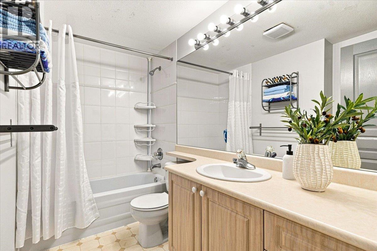 3 Bed, 3 Bath House for Sale in Vancouver – 56 3436 TERRA VITA PLACE, Vancouver – MLS# R3154144 - Image 27