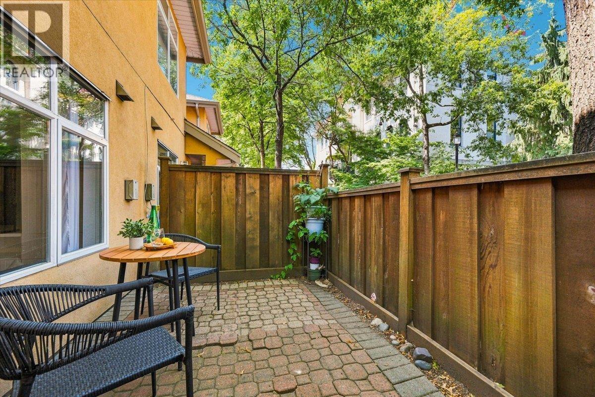 3 Bed, 3 Bath House for Sale in Vancouver – 56 3436 TERRA VITA PLACE, Vancouver – MLS# R3154144 - Image 29