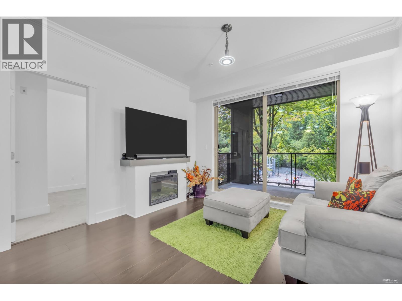 2 Bed, 2 Bath Apartment for Sale in Burnaby – 203 7418 BYRNEPARK WALK, Burnaby – MLS# R3154166