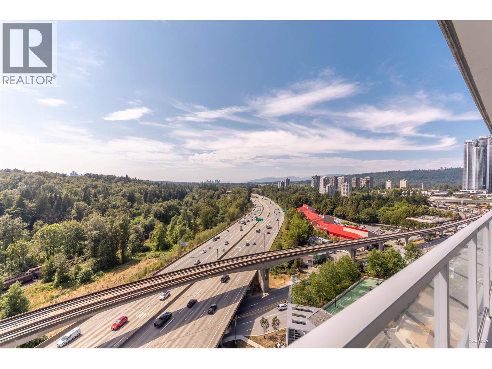 2 Bed, 2 Bath House for Sale in Coquitlam – 1502 308 ALDERSON AVENUE, Coquitlam – MLS# R3154170 - Image 19