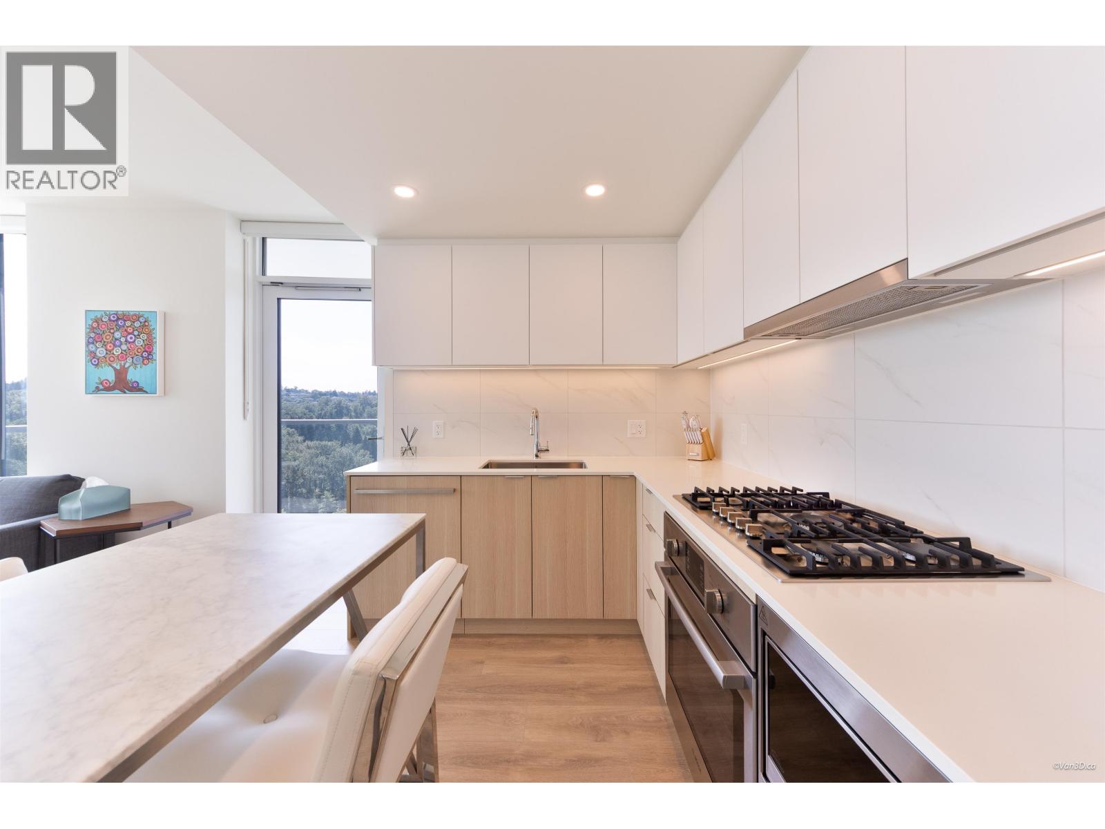 2 Bed, 2 Bath House for Sale in Coquitlam – 1502 308 ALDERSON AVENUE, Coquitlam – MLS# R3154170 - Image 8