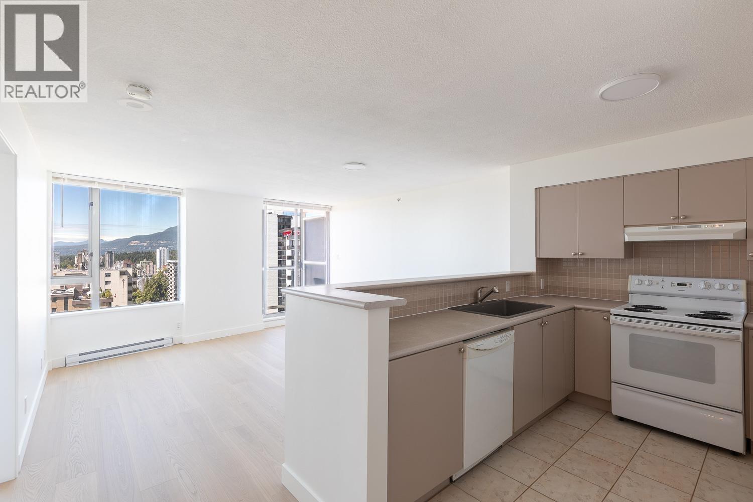 1 Bed, 1 Bath House for Sale in Vancouver – 1107 1277 NELSON STREET, Vancouver – MLS# R3154203 - Image 2