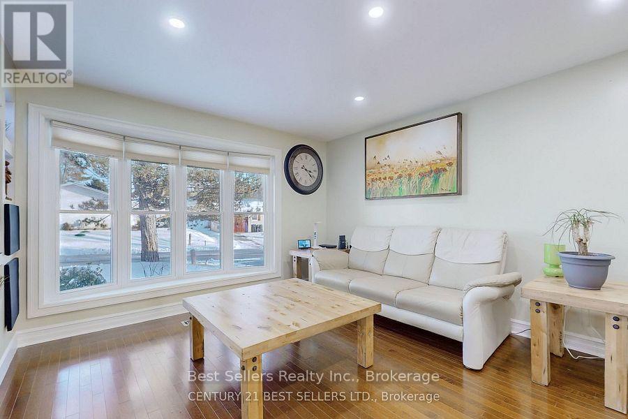 26 Tecumseth Pines Drive, New Tecumseth photo 6