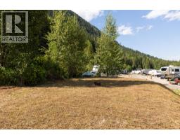 1681 Sugar Lake Road Lot# 20, Cherryville, BC V0E2G5 Photo 14