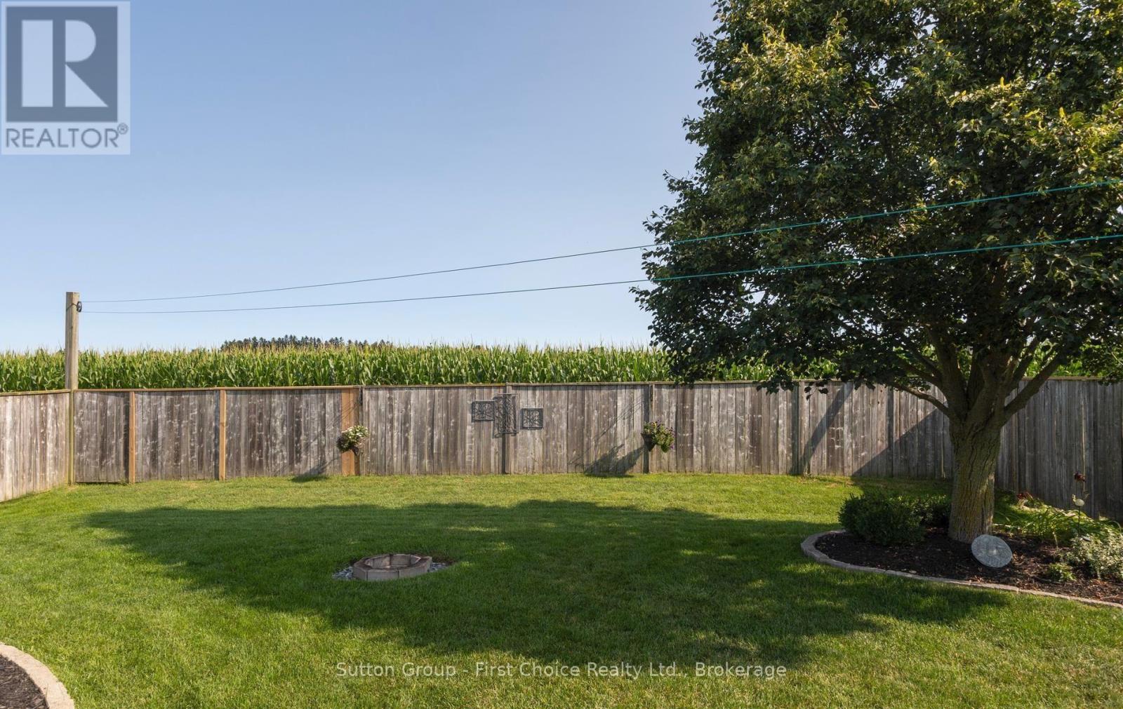 181 BENDER AVENUE - 34