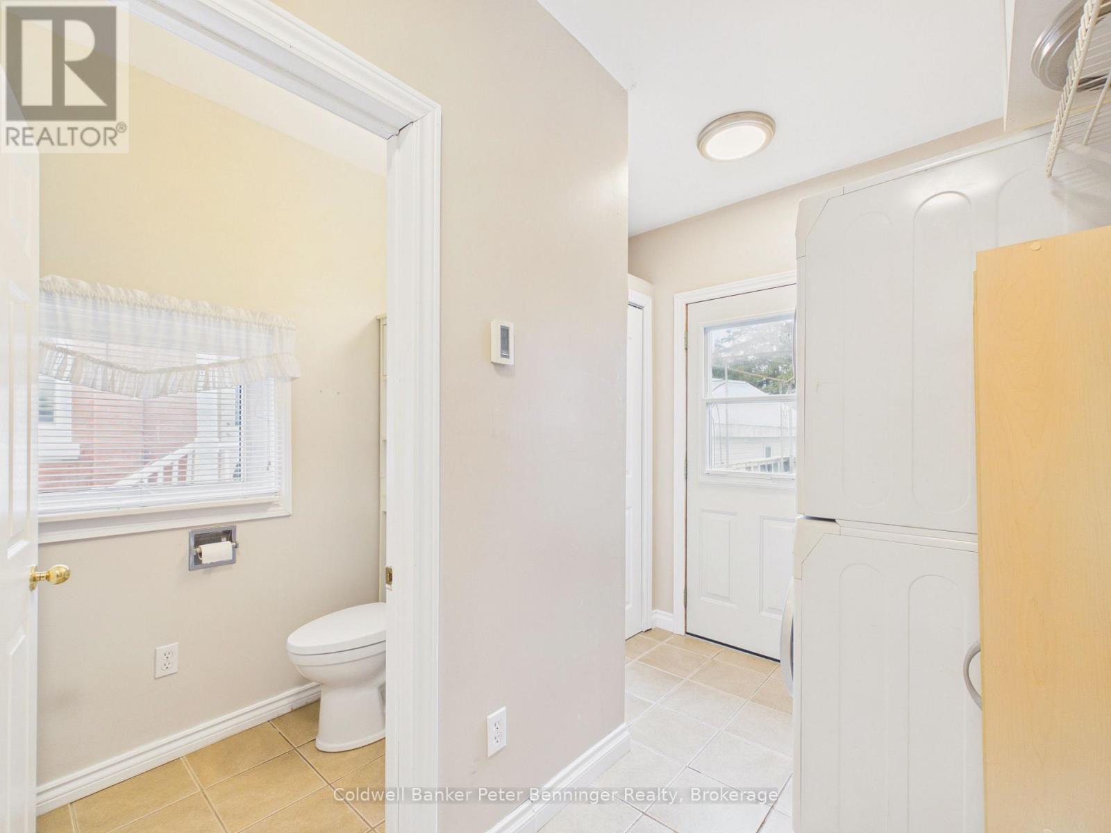 7 YONGE STREET S - 13