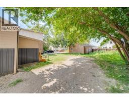 3080 Sandwich Street, Windsor, ON N9C1A4 Photo 18