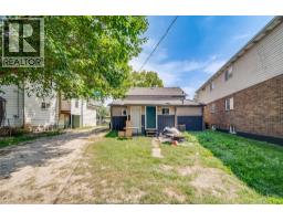 3080 Sandwich Street, Windsor, ON N9C1A4 Photo 20