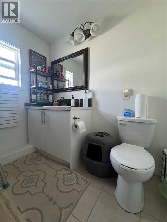 53, 2715 Westside Drive W - 17