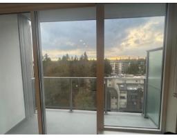 905 13387 Old Yale Road, Surrey, BC V3T0V6 Photo 10