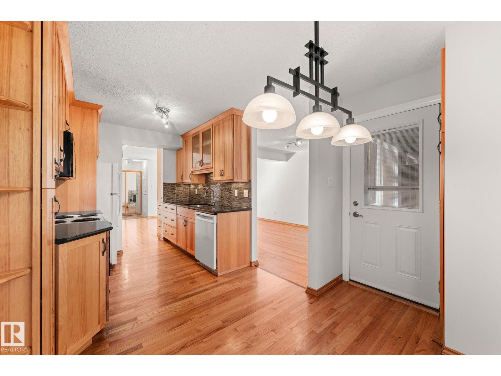 5367 HILL VIEW CR NW - 21