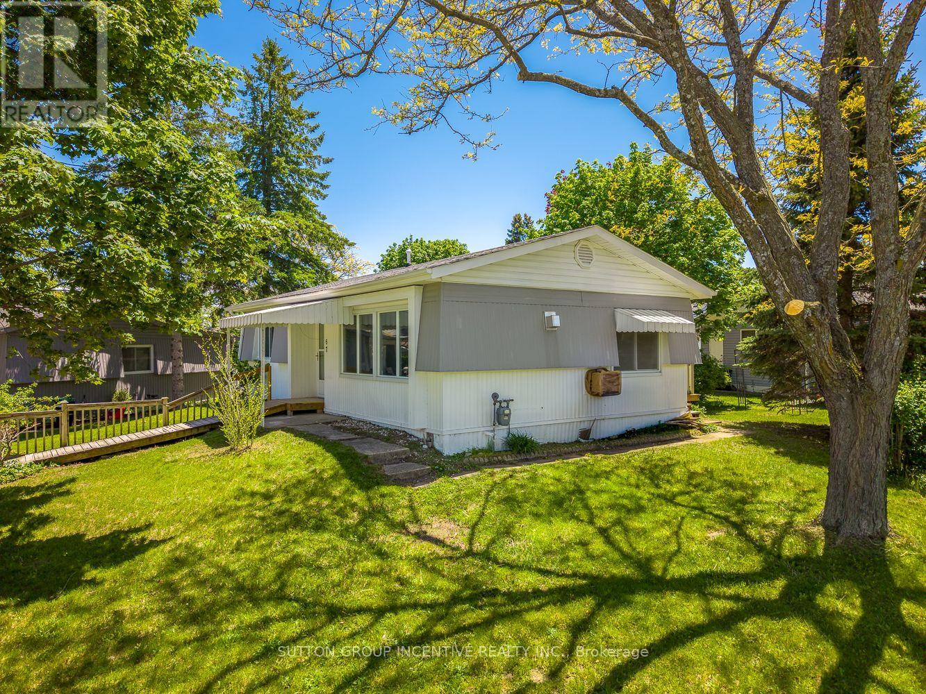 67 MAIN STREET, Innisfil — photo 2