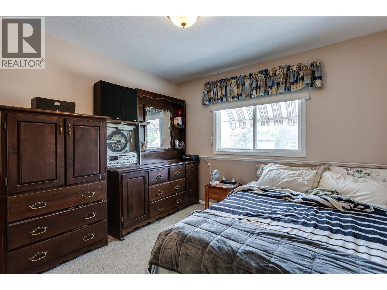  840 Liban Court, Kelowna