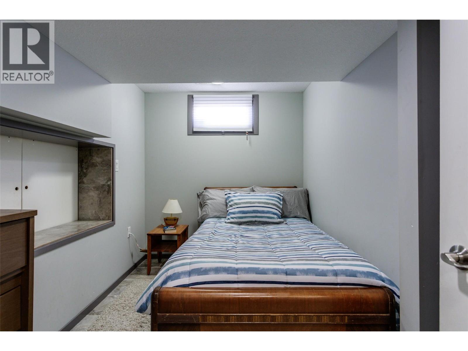 840 Liban Court - 33