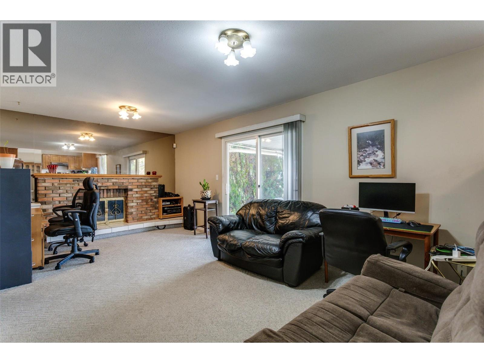  840 Liban Court, Kelowna