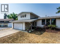  840 Liban Court, Kelowna