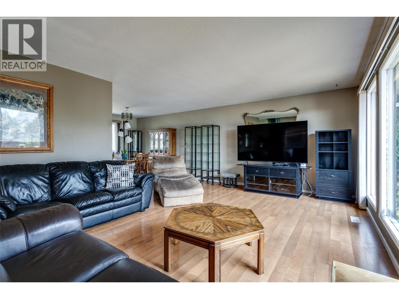  840 Liban Court, Kelowna