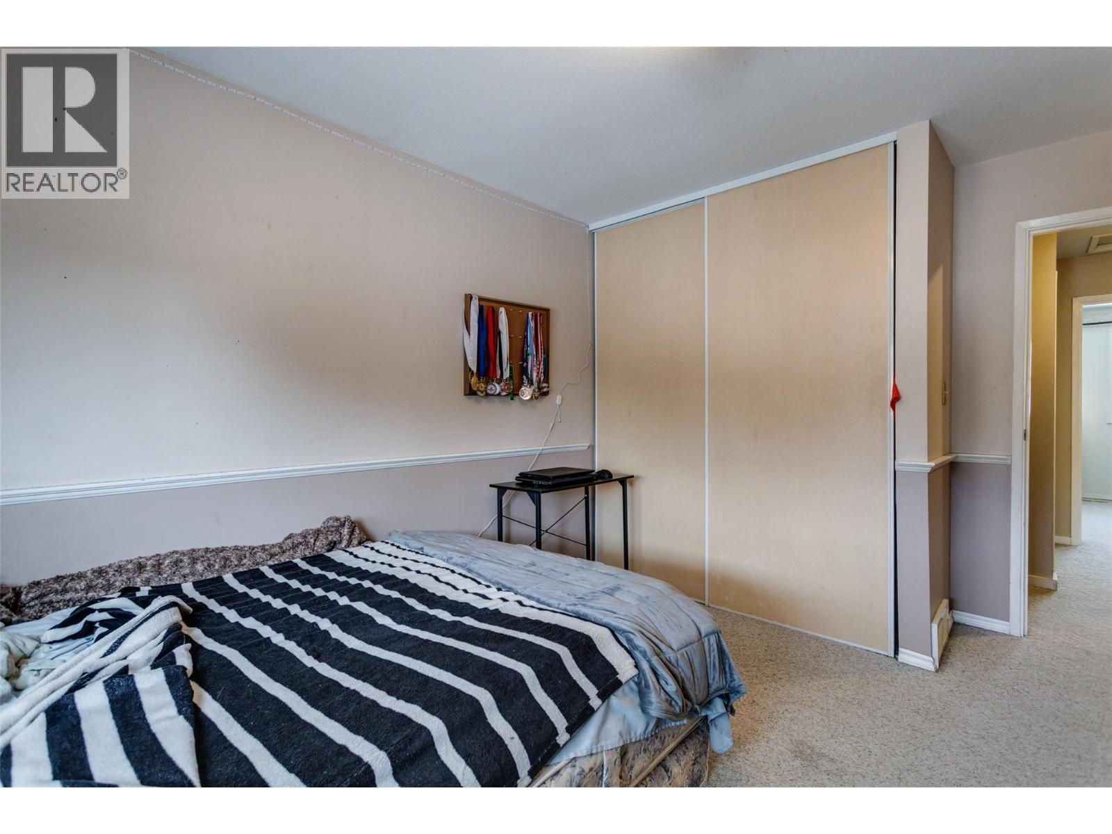  840 Liban Court, Kelowna