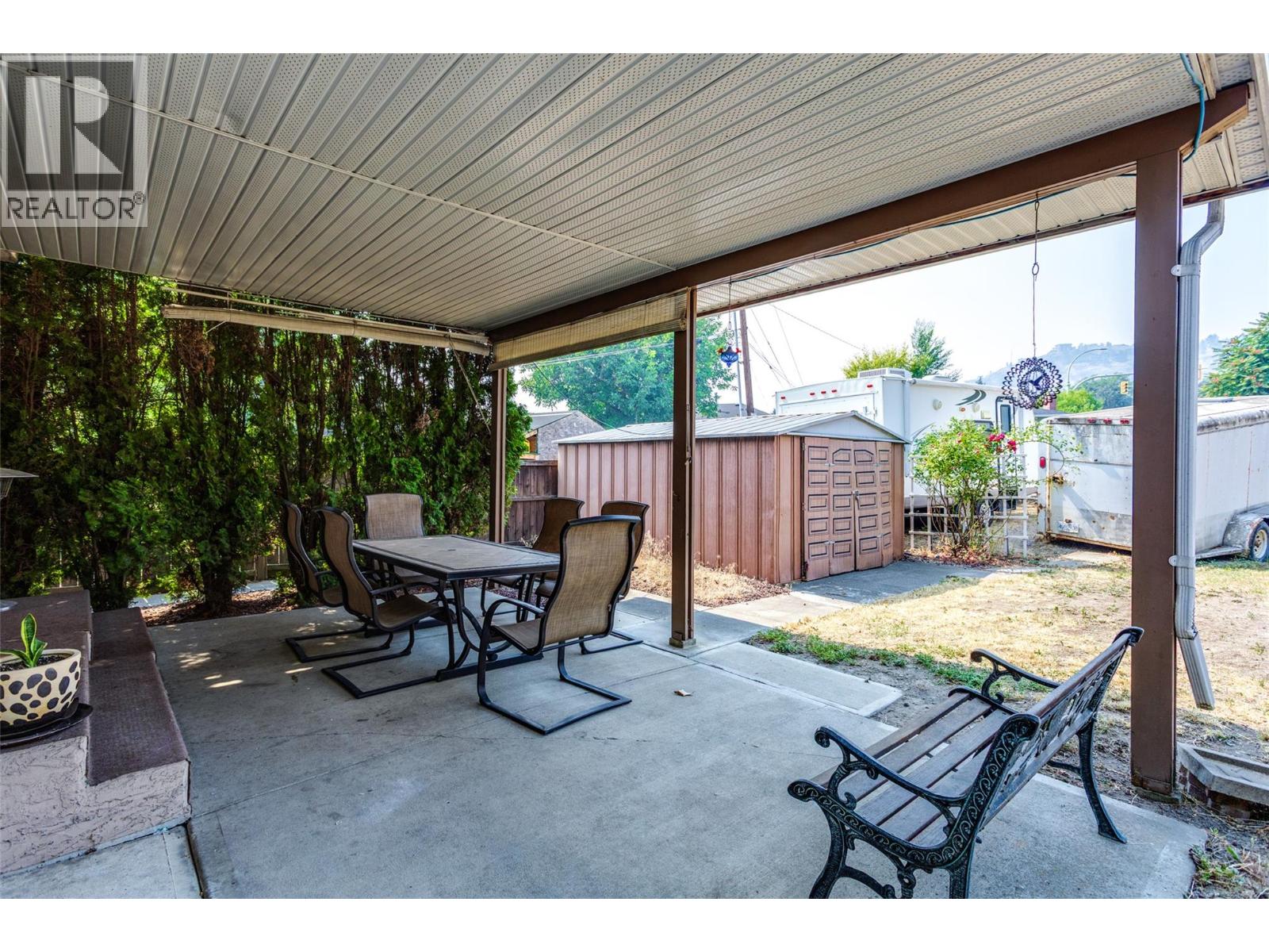  840 Liban Court, Kelowna