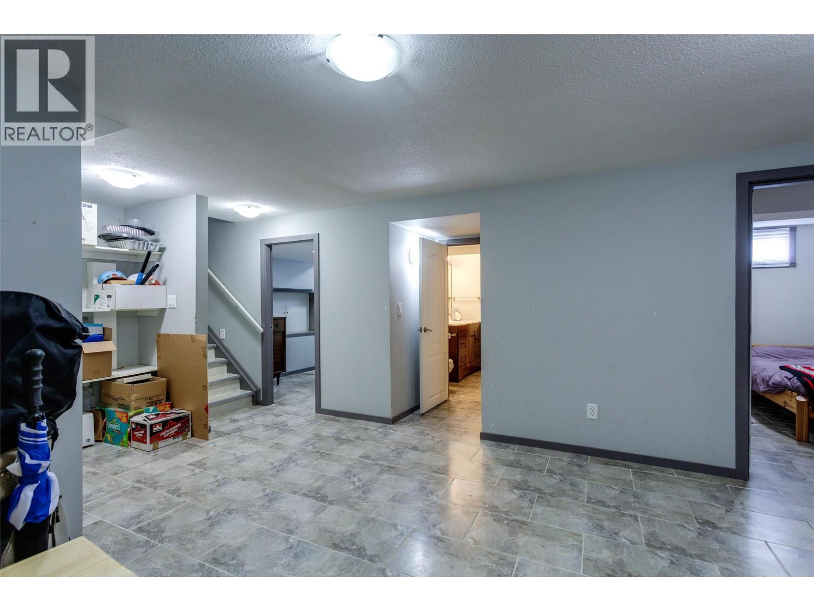 840 Liban Court - 28