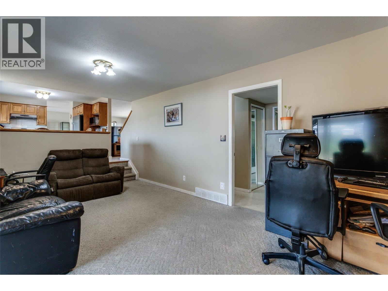 840 Liban Court - 16