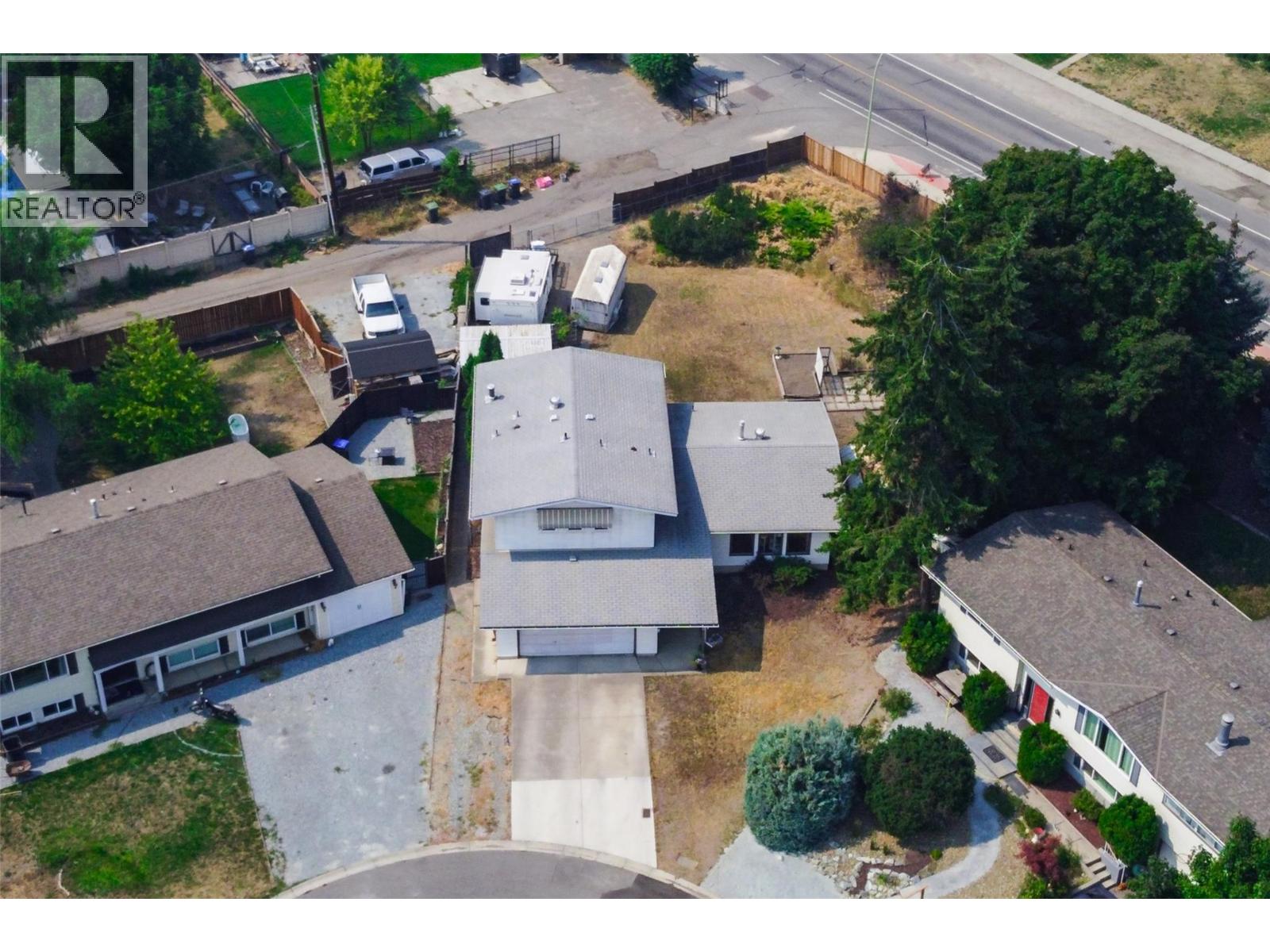  840 Liban Court, Kelowna